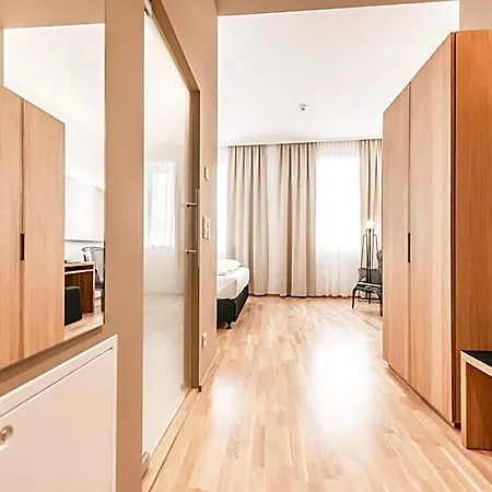 Goettfried - Essen Trinken Schlafen Hotel 3*