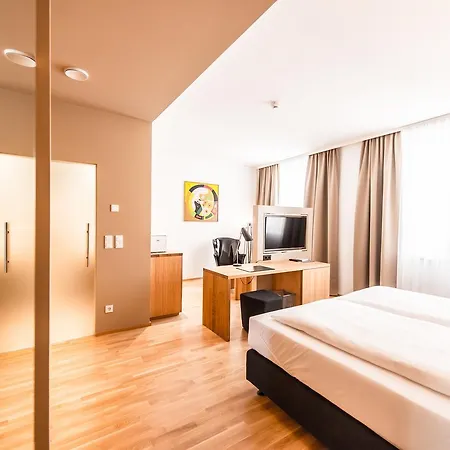 Goettfried - Essen Trinken Schlafen Otel