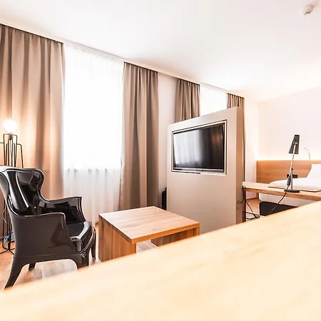 Goettfried - Essen Trinken Schlafen Otel 3*