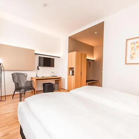 고트프리트 - 에센 트링켄 슐라펜 린츠