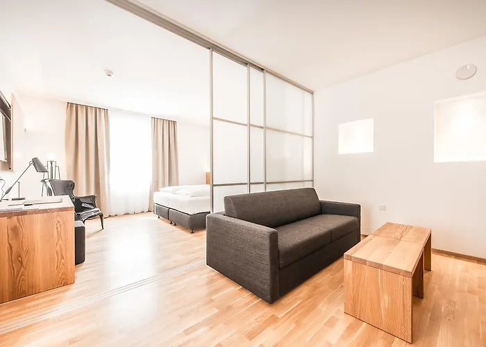 戈特弗里德食饮寝酒店 林茨