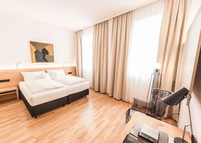 Goettfried - Essen Trinken Schlafen Otel Linz